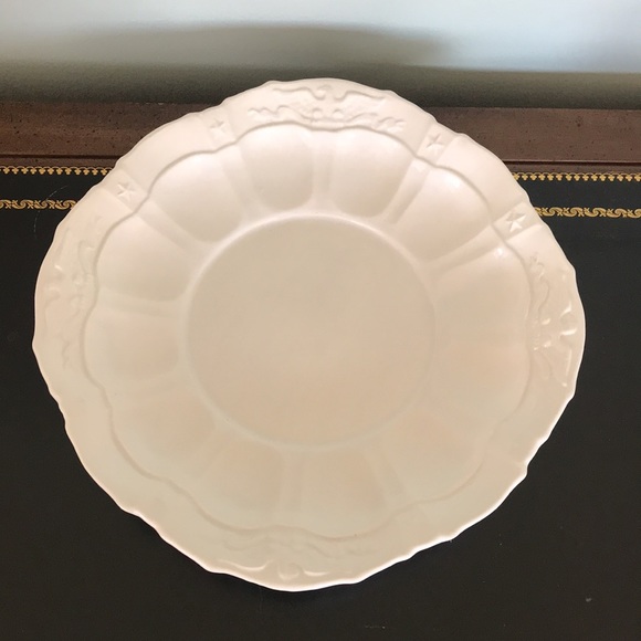 Soup Tureen- American Eagle 🦅 Decorate this piece. - Picture 10 of 16